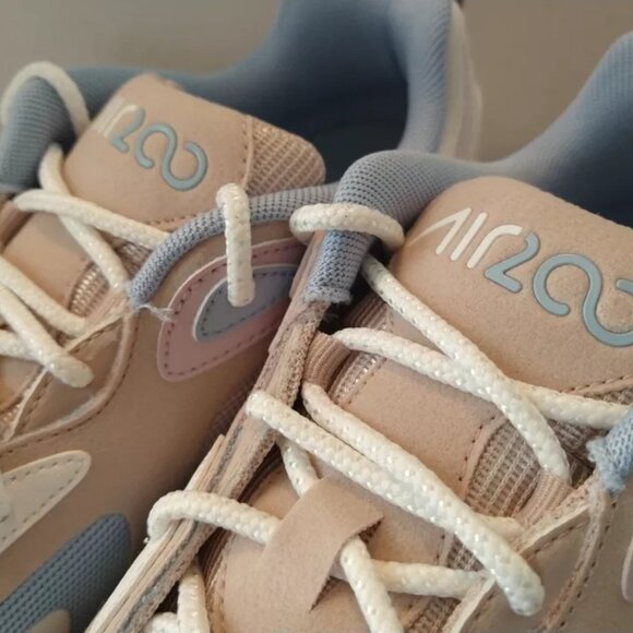 Nike Women's Air Max 200 Running - CI3867 600 - Barely Rose / Stone - Size: 6.5 - Picture 2 of 8